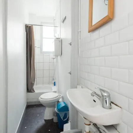 Apartment Bright Of 41m2 In The 10th -paris
